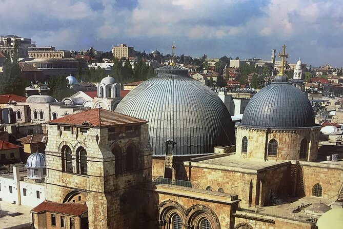 Bethlehem Jerusalem and the Dead Sea Private Tour - Inside the Church of the Holy Sepulchre: a short, concentrated visit