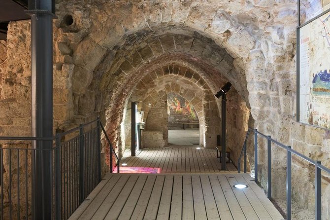 Caesarea, Haifa , Acre - Tiny group from Tel aviv - What to bring so you’re comfortable at all three stops