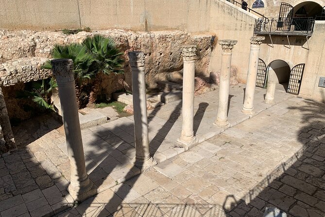 Classic Jerusalem Old City Tour - Dguide Self Guiding App - Should you book this Classic Jerusalem Old City Tour?
