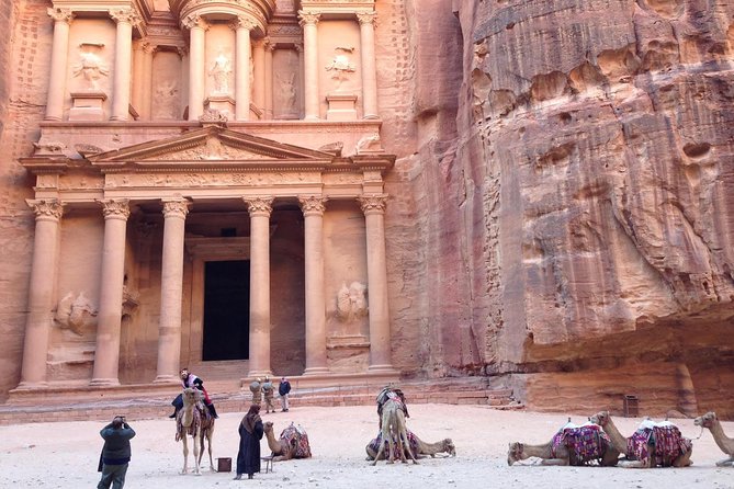 Day Tour to Petra by Bus from Tel Aviv - Guide performance, Kareem and Adnan as examples of what good looks like