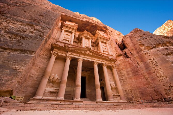 Day tour to Petra from Jerusalem - 3:00 a.m. Pickup and the Arava Border Run