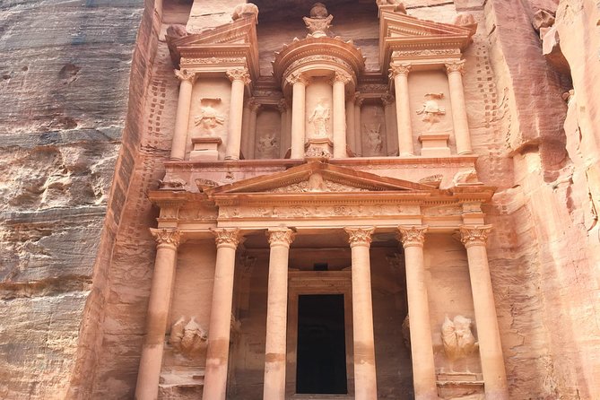 Day tour to Petra from Jerusalem - From Jordan to Petra: the vehicle switch and desert time