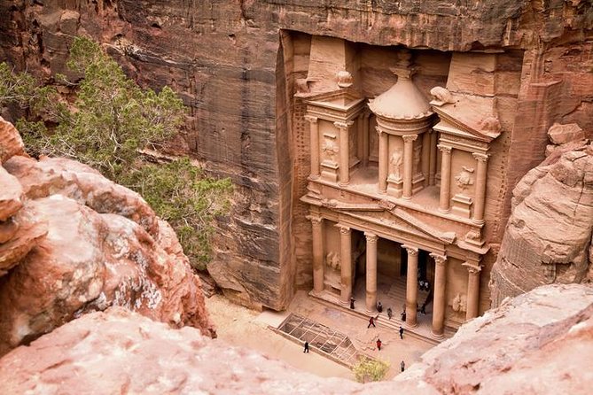 Day-Tour to the City of Petra from Tel-Aviv - Getting to Jordan, Flights to Ramon and the Border Reality
