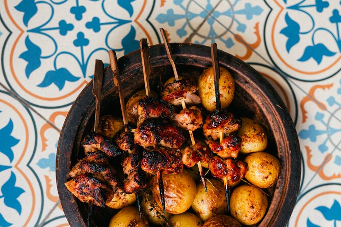 Experience Shabbat With Dinner In Jerusalem - Meeting Osnat and Rabbi Shaul, and What Their Role Really Means