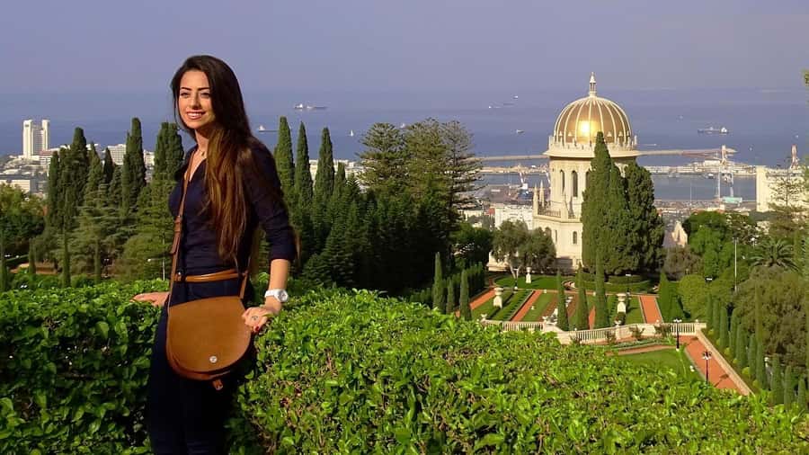 From Jerusalem: Caesarea, Haifa, Acre & Rosh Hanikra Tour - Why the professional guide matters more than you think