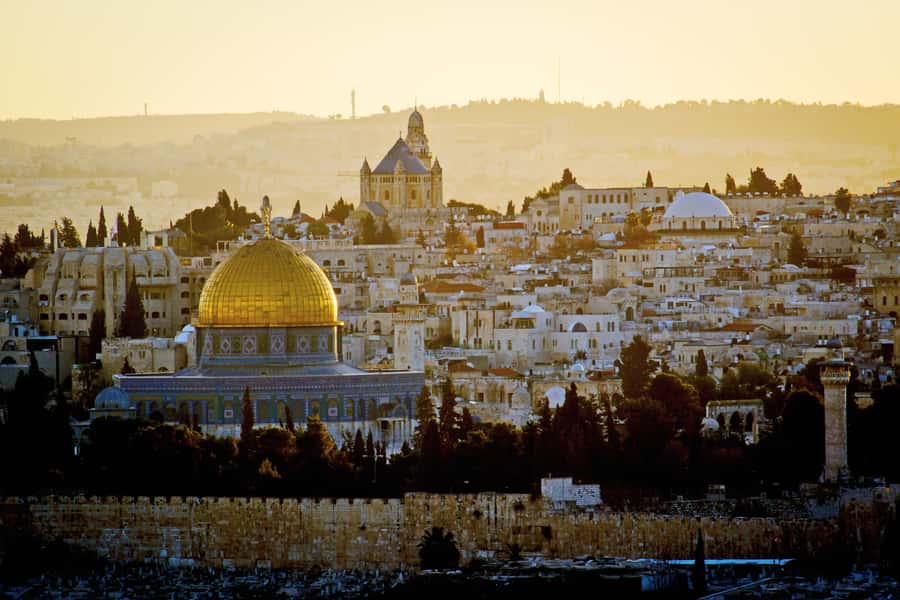 From Jerusalem: Old City & Dead Sea Full-Day Tour - Walking the Cardo and the renovated Jewish Quarter spine