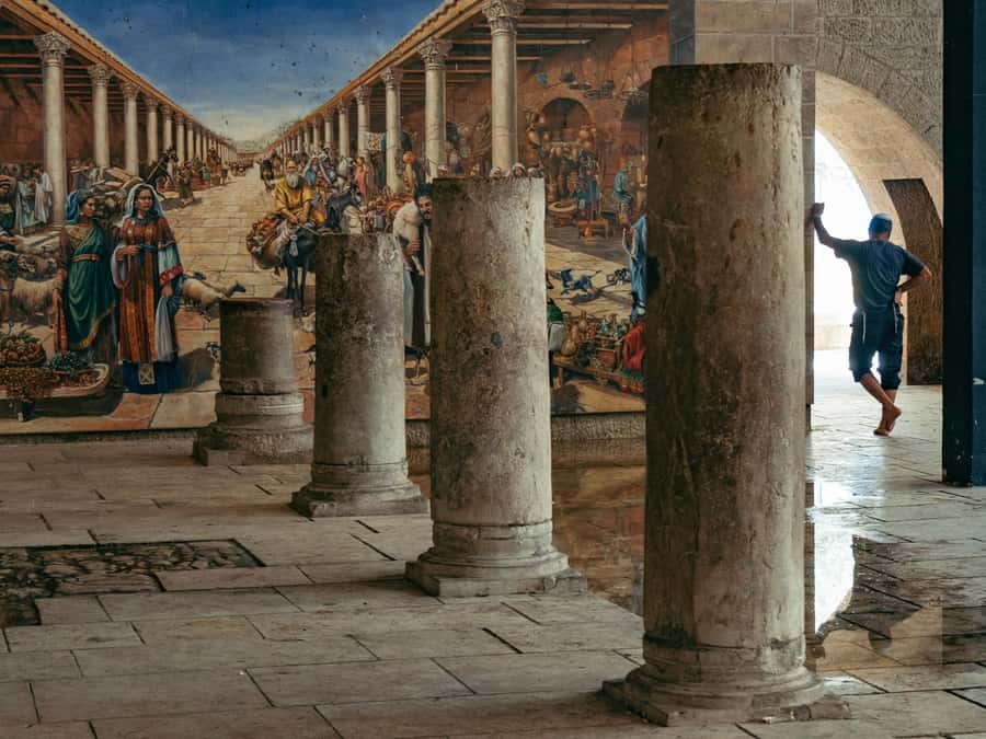 From Tel Aviv: Jerusalem Old City & Dead Sea Guided Day Tour - Dead Sea entry and how to plan for the water time