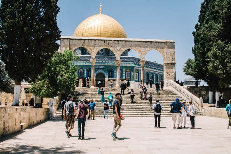 From Tel Aviv: Jerusalem Old City Guided Tour - The guided walk through all four quarters of Jerusalem