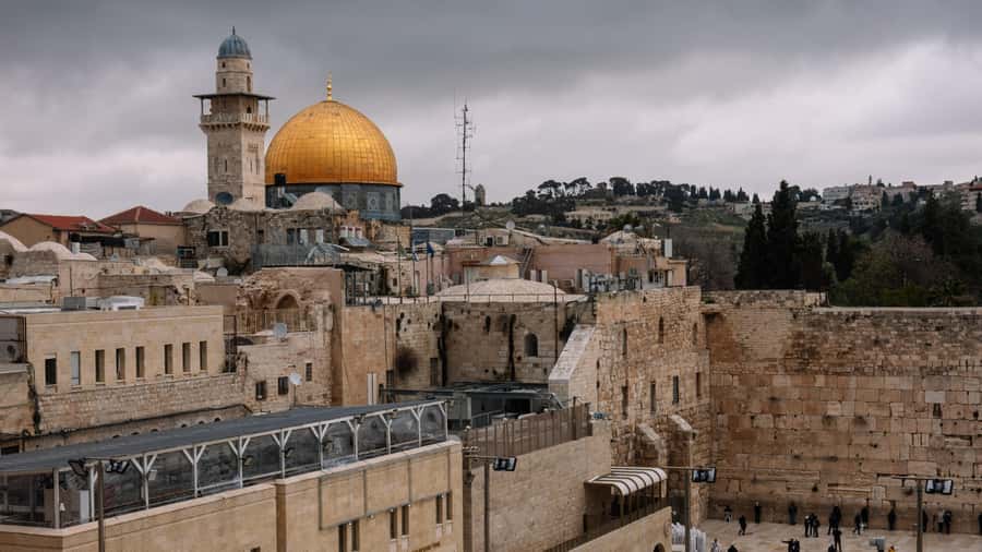 Full Day City Tour of Jerusalem - How Much Walking, How Many Crowds, and How Group Size Affects the Day