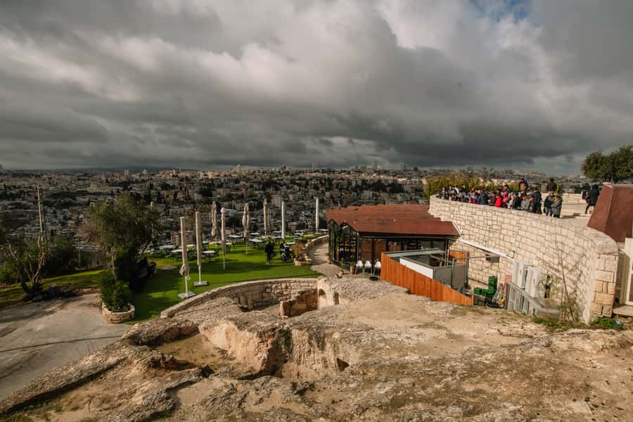 Full Day City Tour of Jerusalem - New City to Yad Vashem: Where Modern Jerusalem Hits Hard