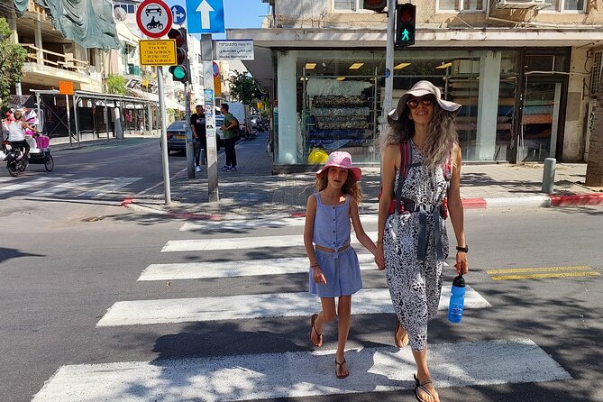 Full-Day Private Luxury and Cultural Tour in Tel Aviv - Carmel Market: Food as Cultural Translation