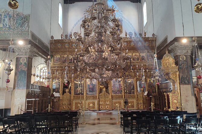 Full-Day Tour to Bethlehem and Jerusalem - Western Wall: a famous landmark with a personal pause