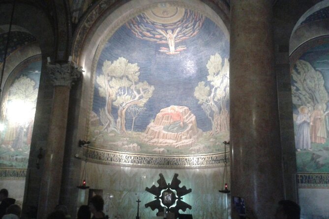 Full-Day Tour to Bethlehem and Jerusalem - Church of the Holy Sepulchre and the Via Dolorosa rhythm