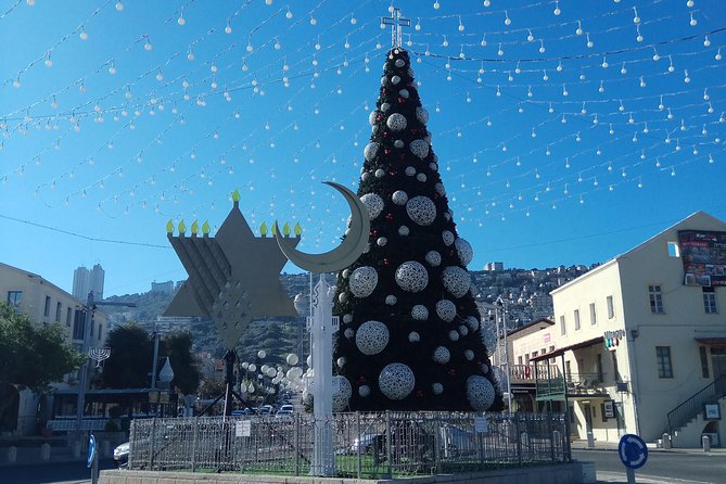Haifa Highlights Private Tour - Downtown Haifa and the short graffiti walk: art as a street-level history lesson