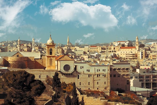 Highlights of the Jerusalem and Bethlehem Biblical Trip from Tel Aviv - Church of the Holy Sepulchre: the building that explains why the site is contested