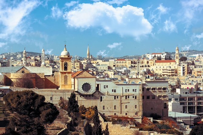 Jerusalem and Bethlehem Day Tour from Jerusalem - Bethlehem transition: passport reality and what you’ll see on arrival