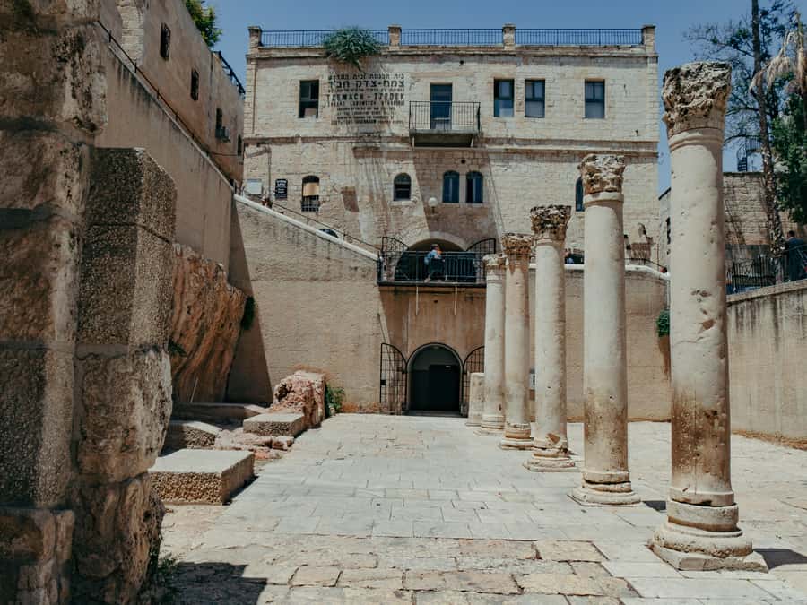 Jerusalem and Bethlehem Full-Day Tour from Jerusalem - Border crossing to Bethlehem and the bus switch reality check