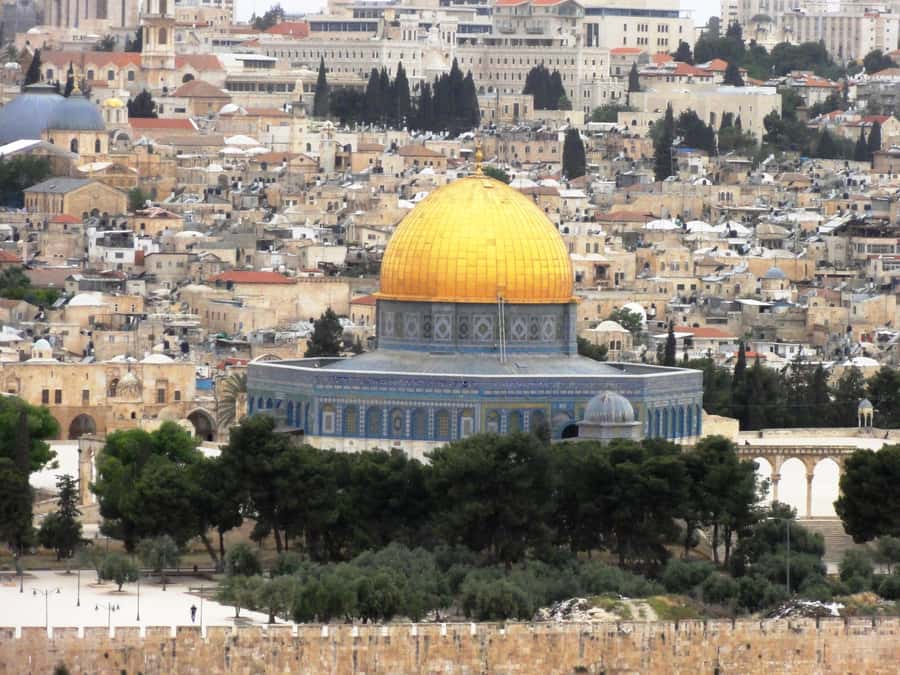 Jerusalem, Bethlehem, & Dead Sea Private Tour - Crossing Into Bethlehem for the Nativity Church