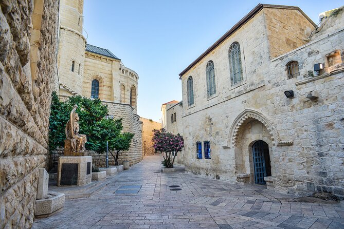 Jerusalem Half Day Walking Tour (3 hours) from Jerusalem - The 7:45 start, meeting point, and how timing shapes your morning