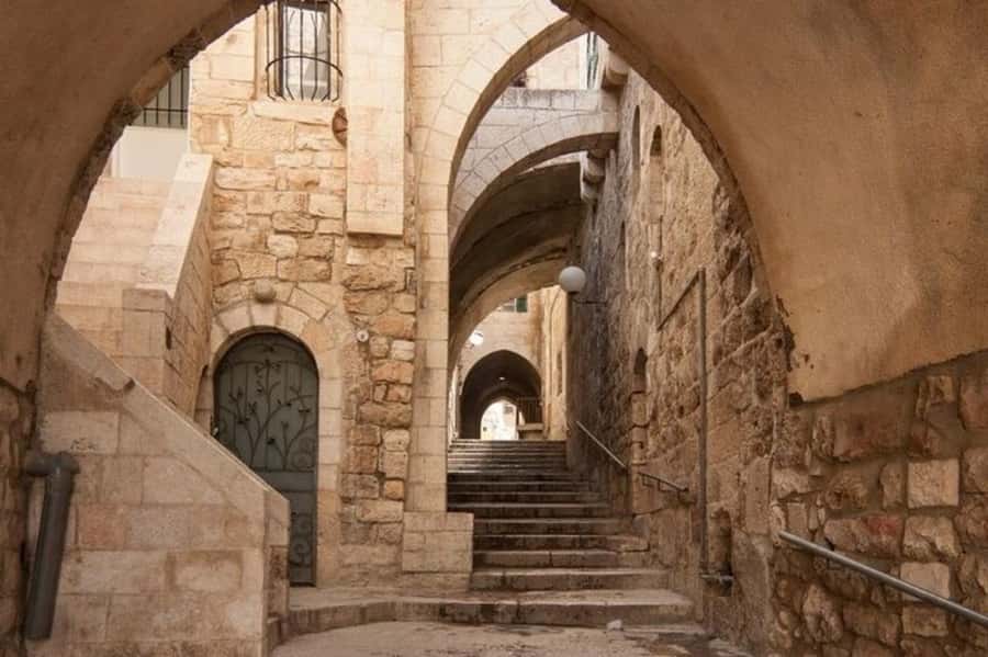 Jerusalem : Must-See Attractions Private Walking Tour - Via Dolorosa on Foot, with the Stations Part Actually Mattering