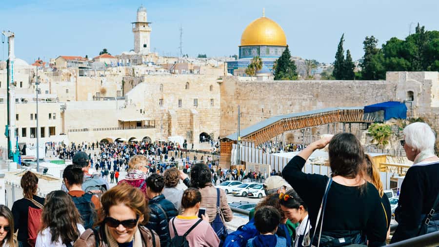 Jerusalem: Old City Shabbat Experience and Walking Tour - Price and value: is $47 for 150 minutes fair?