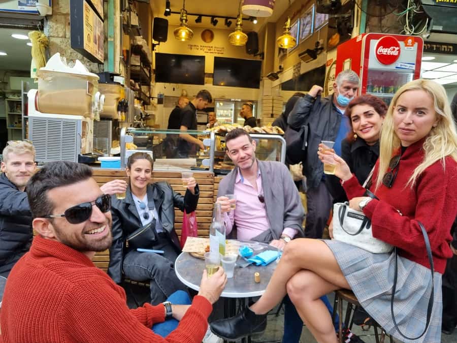 Jerusalem: Old City Walking Tour with Private Option - Jaffa Gate to the Christian Quarter, starting with the Holy Sepulchre
