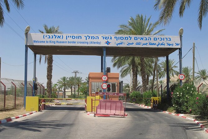 Jerusalem Private Transfer To Amman - Meet Your Driver, Then Let the Car Do the Work