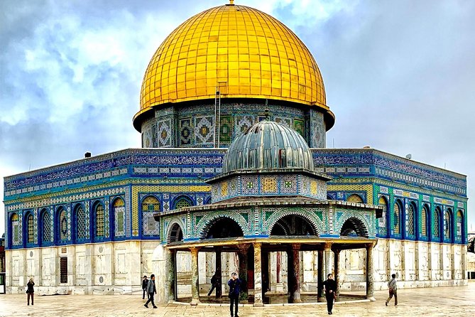 Jerusalem: The Center of the Universe - Walk the "Holy City" with GaryTheGuide - Key highlights worth your time