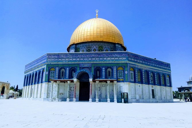 Luxury Private Tour to Jerusalem from Tel Aviv - Western Wall and Broad Wall: Jewish Jerusalem in two different time zones