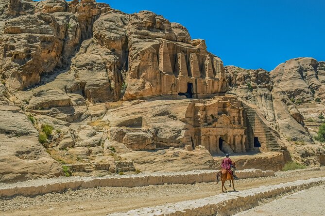 Petra 1-Day Tour from Jerusalem with FREE Authentic Lunch - Petra Archaeological Park in 4 hours: how the route feels in real life