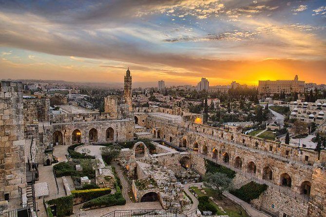 Private Day Tour of Jerusalem - Aroma Espresso Bar start: how the 6 hours usually feel