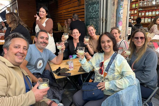 Private Market Culinary Tour in Jerusalem - Stop 1: Nachlaot, a short neighborhood why-it-exists moment