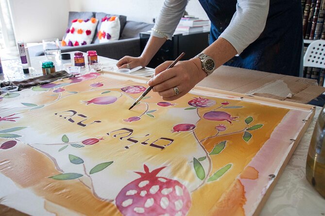 Private Silk Painting Workshop in Jerusalem - Create a scarf - - The 70x70cm Silk You Paint, and What That Size Feels Like