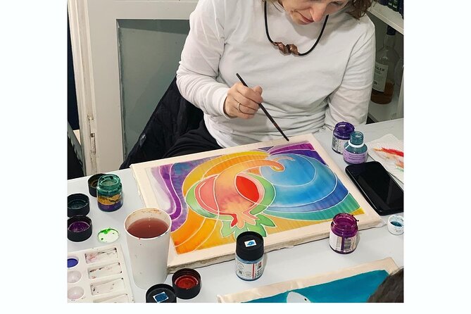 Private Silk Wall Hanging Painting Workshop in Jerusalem - A private silk wall hanging you can actually make in 1.5 hours