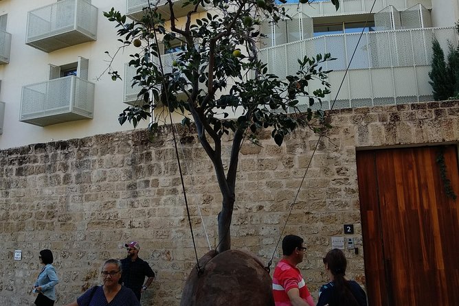 Private Tour: Non-Stop Tel-Aviv - Neve Tzedek: Early Tel Aviv, slower streets, and boutique character