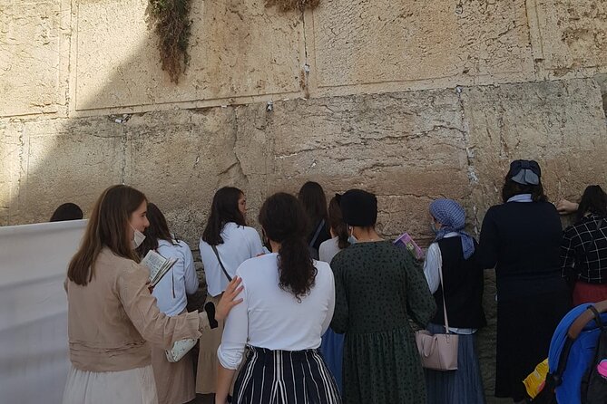 Private Walking Tour in the Old City of Jerusalem - Jaffa Gate to the Armenian Quarter, you learn the map as you walk
