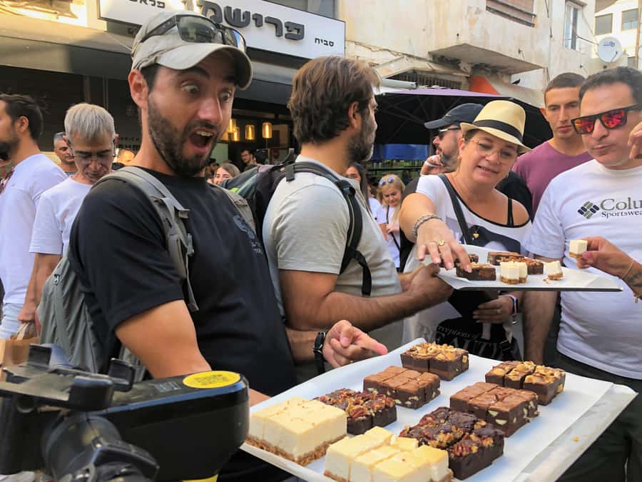 Tel Aviv: 2-Hour Levinsky Market Tour with Full Lunch - What You’ll Taste: Snacks, Spices, and a Full Included Lunch