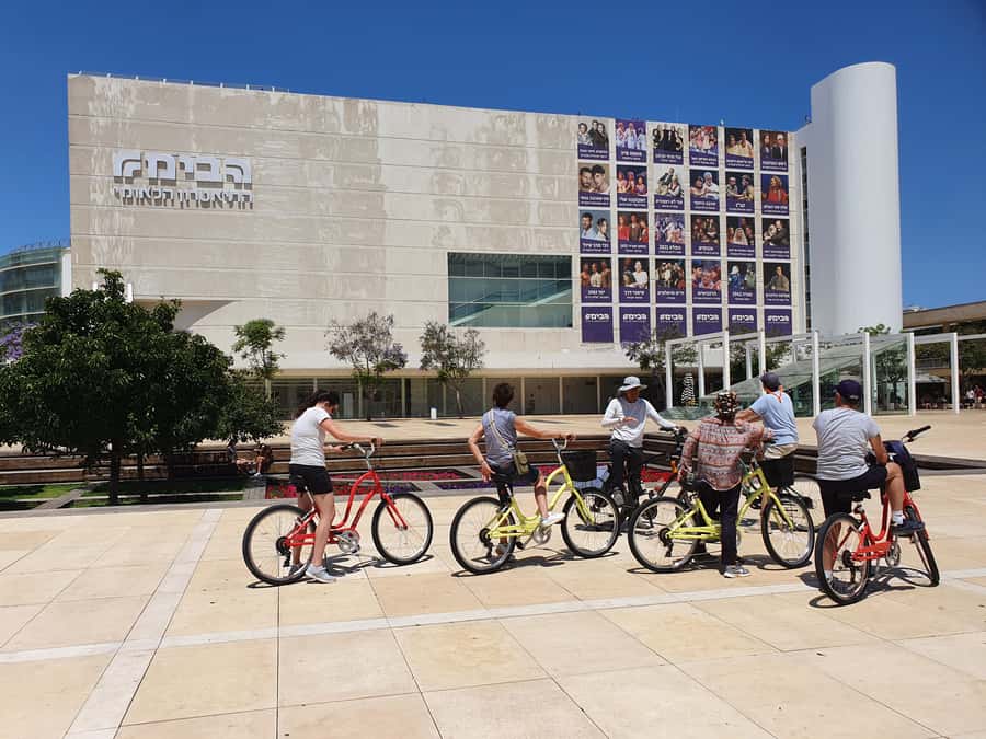 Tel Aviv 3-Hour Easy Bike Tour - Price and value: what $55 buys you in three hours