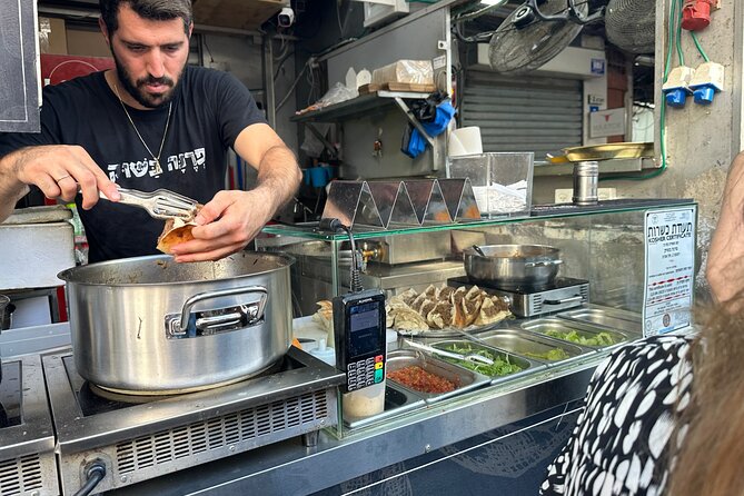Tel Aviv: Carmel Market Food Tasting Tour “Shuk Hacarmel” - Shuk Hacarmel Food Tasting Tour: Why This Market Tastes Like Tel Aviv