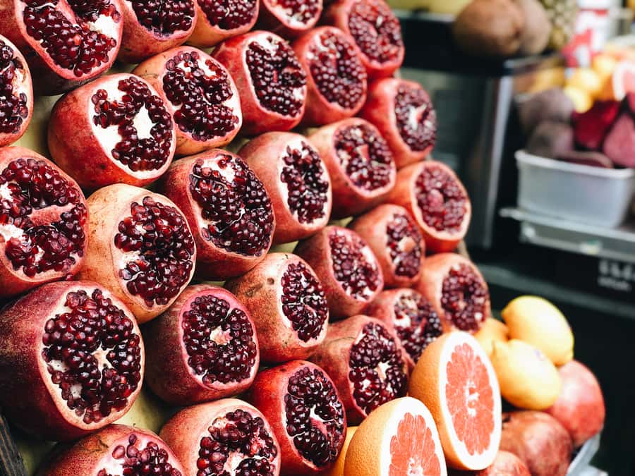 Tel Aviv: Carmel Market & Tel Aviv Tour with Tastings - Old Railway Station to Park HaMesila: an easy start that gets you oriented fast