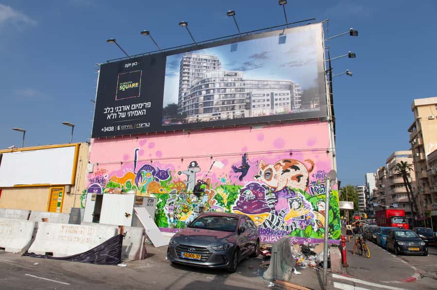 Tel Aviv: Florentin Saturday Walking Tour - Neve Tzedek: restored homes, quiet streets, and early urban elegance