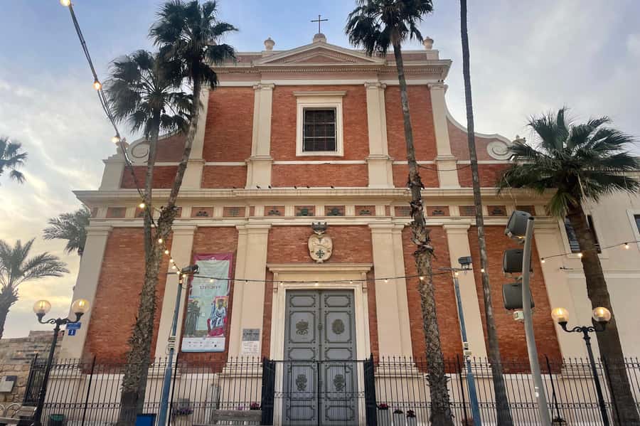 Tel Aviv:Food & History Tour of Jaffa Old City & Flea Market - The 3,000-year-old port area and why the history matters