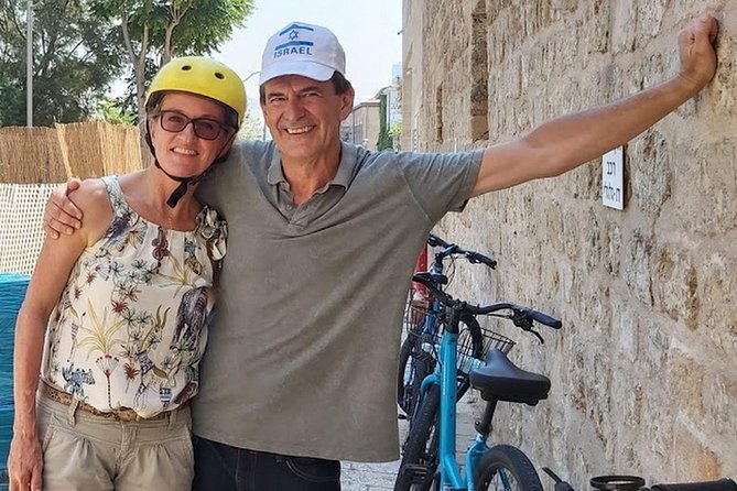Tel Aviv Jaffa Guided Bike Tour - Guide Style: MikeyBikey and the Personal Touch