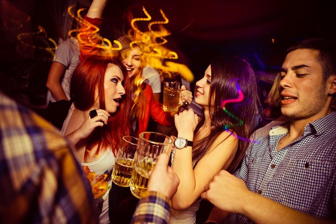 Tel Aviv Pub Crawl - Why Rothschild Boulevard works so well for a pub crawl