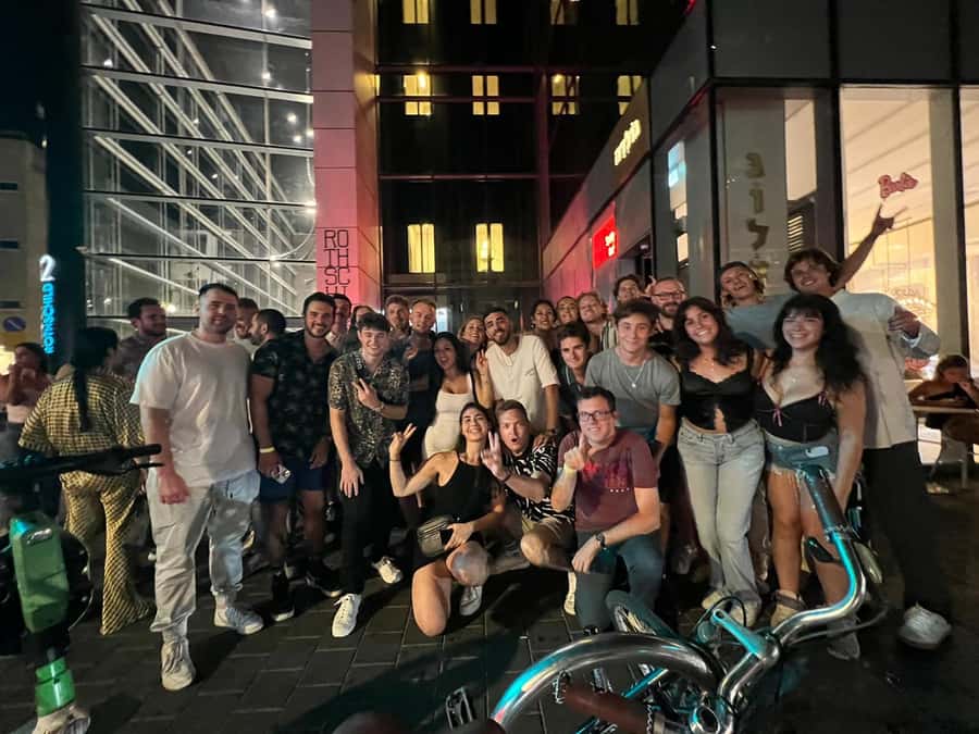 Tel Aviv: Pub Crawl and Nightlife Tour with Shots - How the Weekly Venue Picks Affect Your Experience