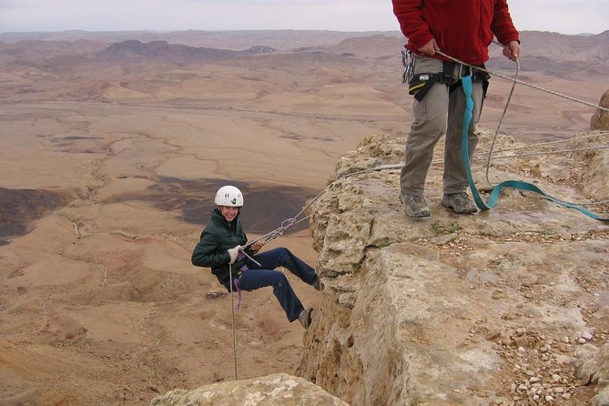 The Ramon Crater and rappelling package tour - an exciting combo tour. - Jeep tour value: getting the real story of Ramon Crater