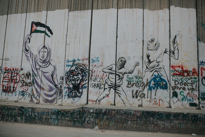 West Bank Tour from Tel Aviv - Bethlehem’s Nativity Church and the separation wall with art